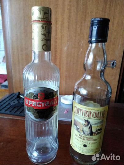 Бутылка стеклянная