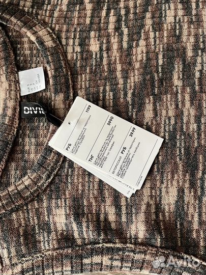 Продам новые платье