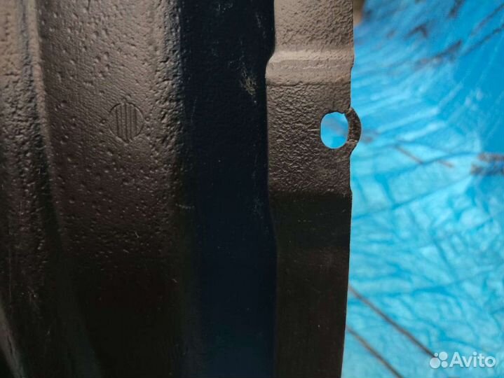 Подкрылок Прадо 150 левый 2009-2017 Оригинал