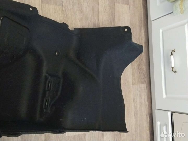 Обшивка багажника левая Kia Rio 3 седан
