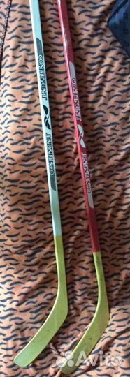 Бол шахматы, перчатки, мяч футбола,баскет,клюшка