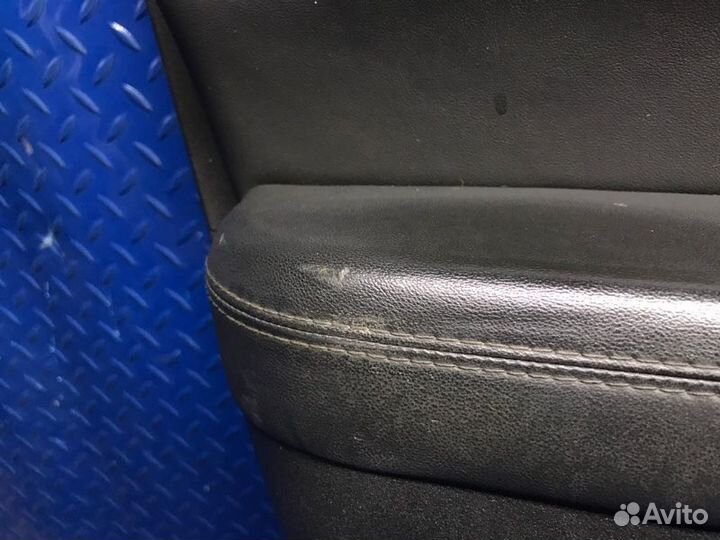 Дверная карта обшивка передняя левая Honda Pilot 2