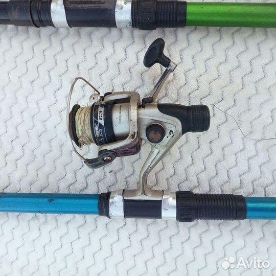 Спиннинг 3 шт одним лотом