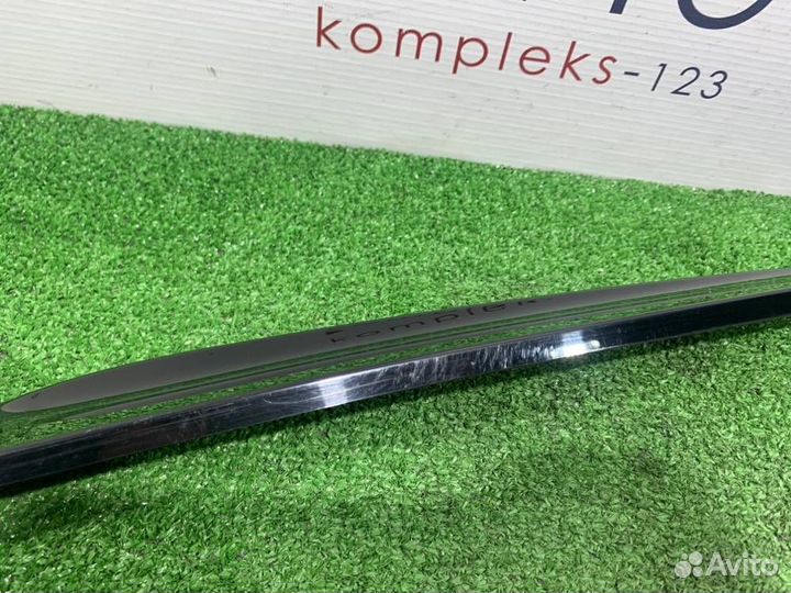 Декоративная накладка левая Audi Q3 8U cczc 2013