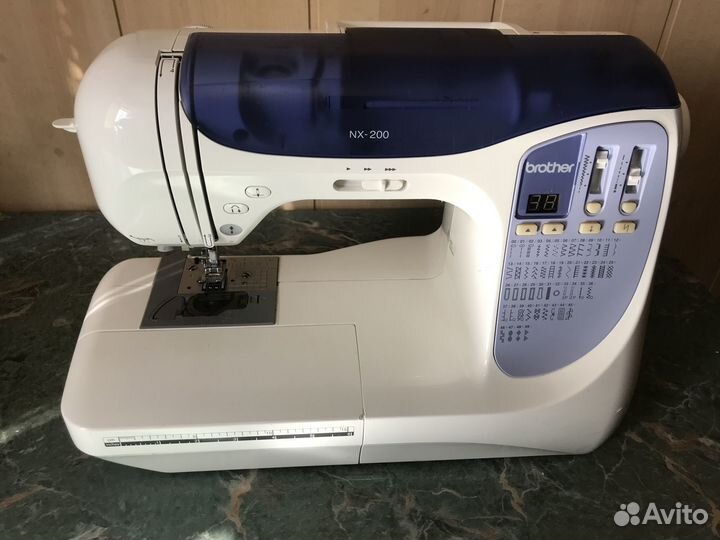 Швейная машина Brother NX-200