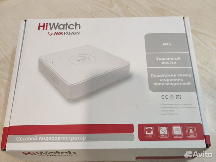 HiWatch DS-N204P(C) 4-х канальный IP-регистратор