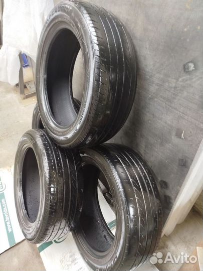 Headway HH201 215/55 R17 94