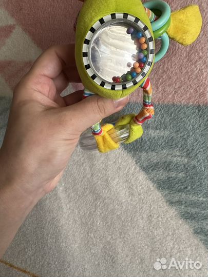 Погремушка-подвеска обезьянка Цирк