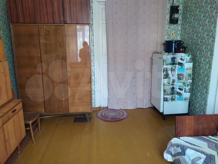 Комната 26,8 м² в 3-к., 2/2 эт.