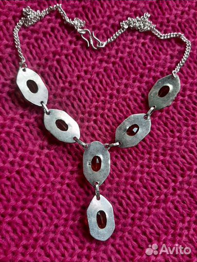 Серебряное ожерелье с цитринами