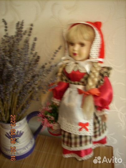 Французская фарфоровая кукла 43 см