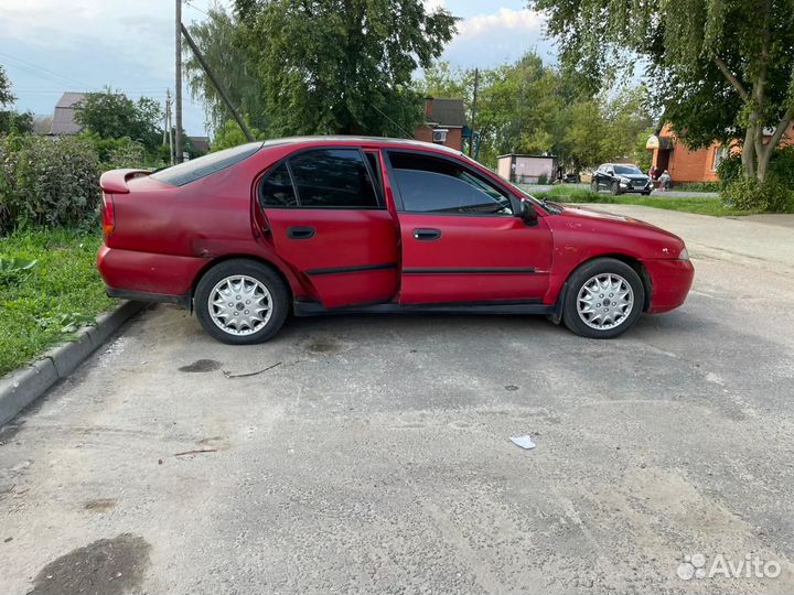Mitsubishi Carisma 1.8 МТ, 1998, 332 566 км