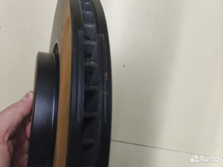 Диск тормозной пер. Ауди а4 а5 а6 q5 TRW df6148