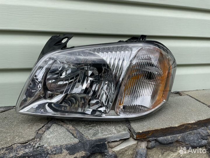 Фара Mazda tribute