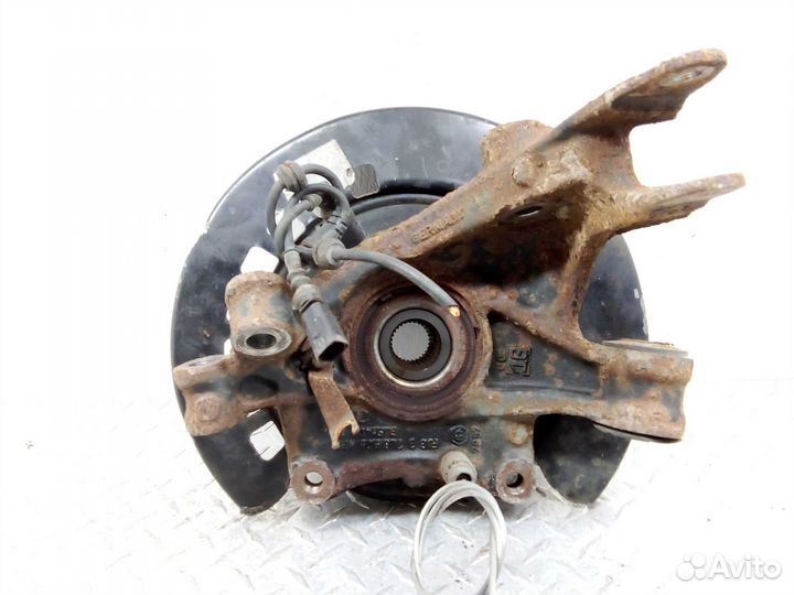 Ступица задняя правая Audi Q7 4L 7L8505436