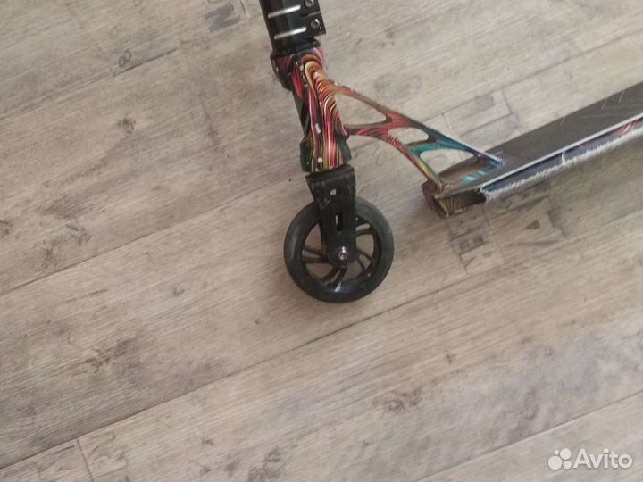 Трюковой самокат Pixel Novatrack