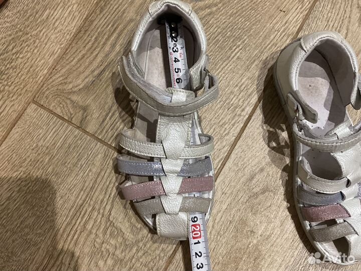 Сандали на девочку