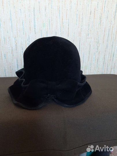 Шляпа из велюра (новая)