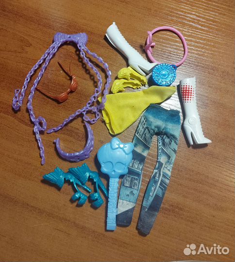 Аксессуары для кукол монстер хай лот