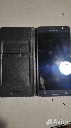 Samsung galaxy j5 2016