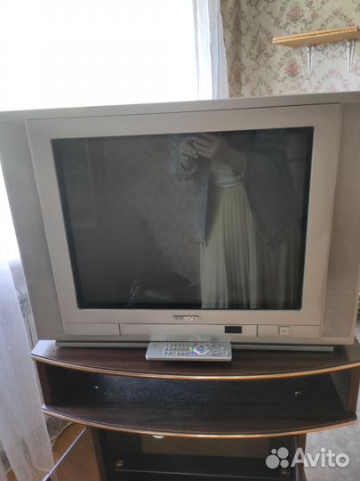 Телевизор