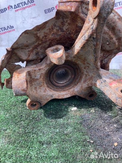 Кулак поворотный передний левый Hyundai Elantra