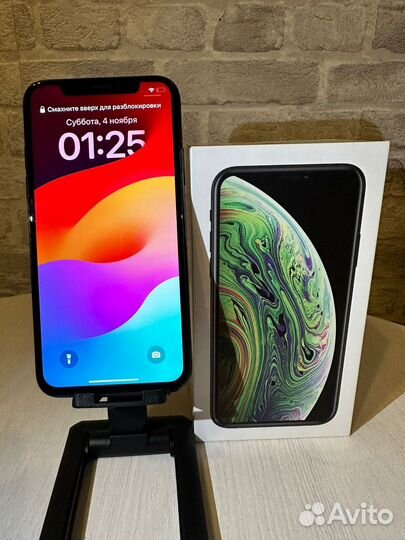 iPhone Xs, 64 ГБ