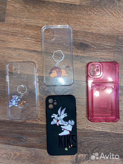 Продам чехлы на iPhone 11