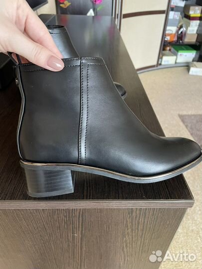 Ботильоны женские 36 размер новые