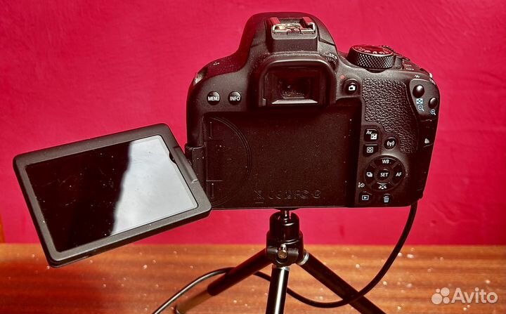 Фотокамера Cannon Eos t7i