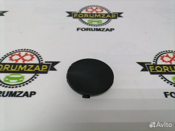 Заглушка буксировочного крюка передняя Ford Focus