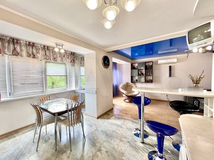 3-к. квартира, 72 м², 3/5 эт.