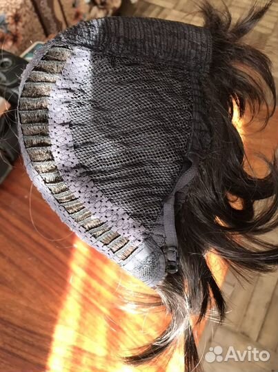 Парик из синтетических волос