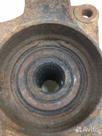 Кулак поворотный передний левый Hyundai Tucson