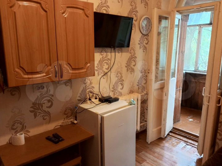 Комната 8 м² в 8-к., 3/3 эт.