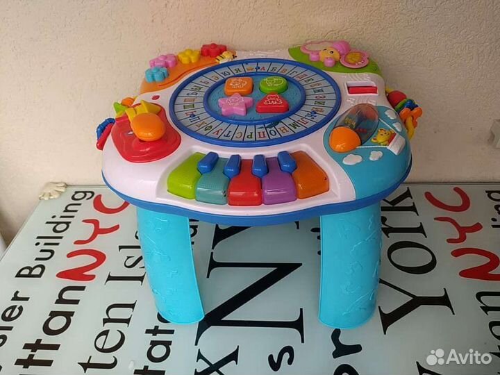 Развивающий столик baby go