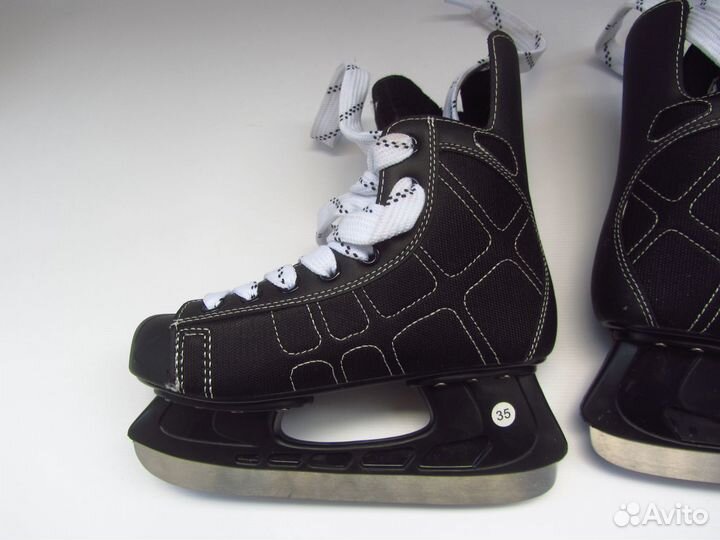 Коньки хоккейные детские 35 размер