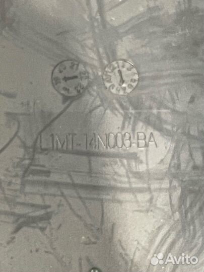 Крышка аккумулятора Ford Explorer 6 U625 2020