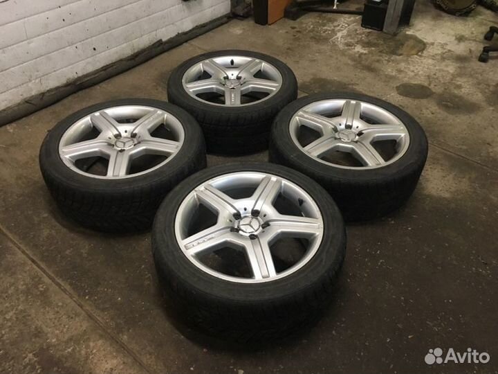 Колеса диски 4шт Mercedes AMG R18 245*45 оригинал