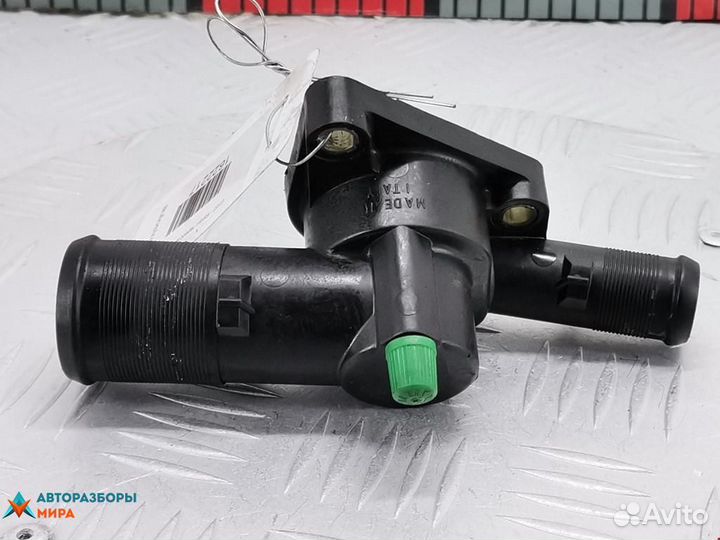 Корпус термостата Renault Clio 2 2002 8200660882