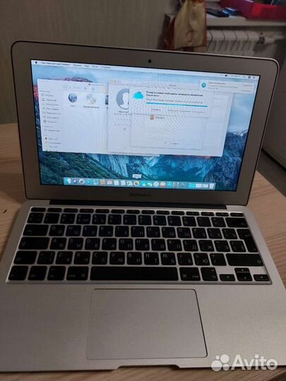 Apple MacBook Air 13 2010