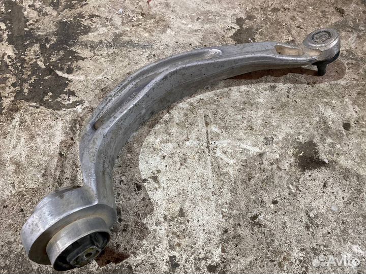 Рычаг нижний передний правый Audi A4 B8 1.8 T 2009