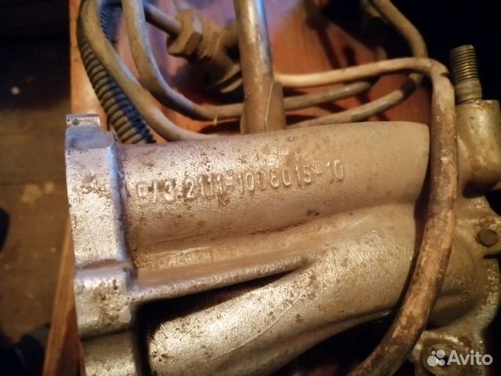 Топливная рампа на Ваз с форсунками