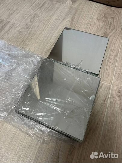 Зеркальная плитка 16 штук. 20 на 20 см