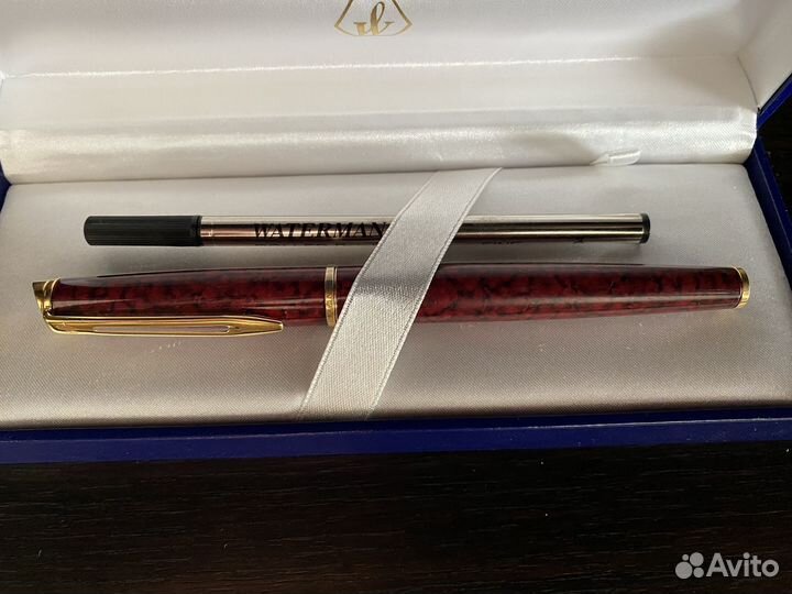 Роллер Waterman Hemisphere Red Marble Lacquer GT