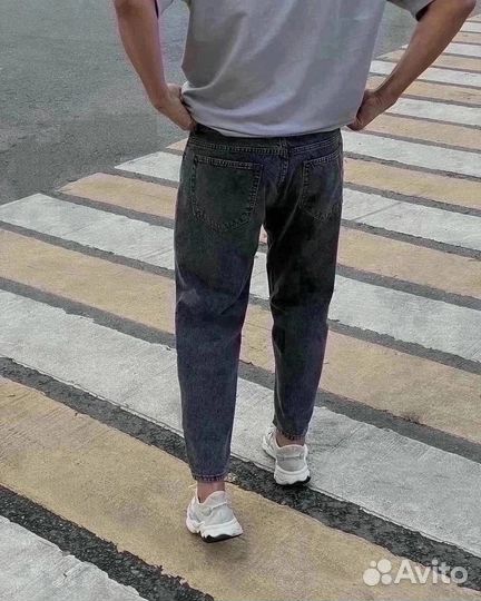 Джинсы бананы
