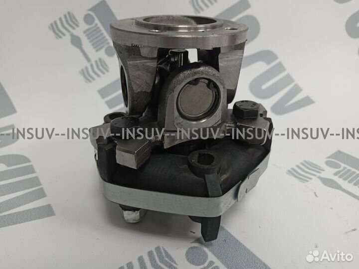 Промежуточный вал Нива 2121, на крестовине