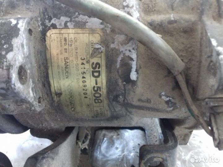 Компрессор кондиционера Volkswagen Golf 2