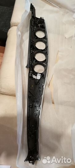 Мерседес Е213 накладка передней панели