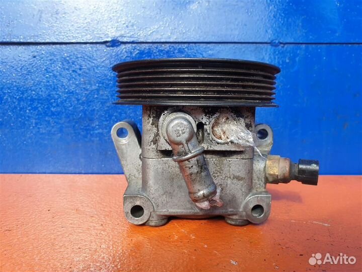 Насос Гур Ford Focus 2 C-Max 203-2011 1,6 1470514